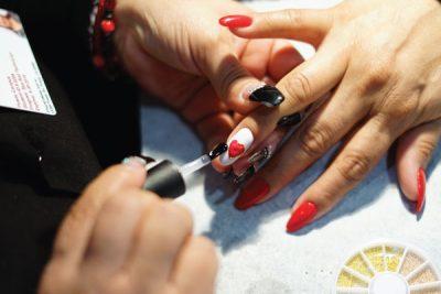 Nails at Bellus Academy: The Art and History in Sculpts
